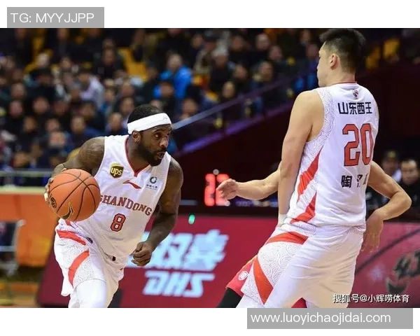 深圳羽毛球队在世界锦标赛中以62分稳居积分榜首位展现强劲实力